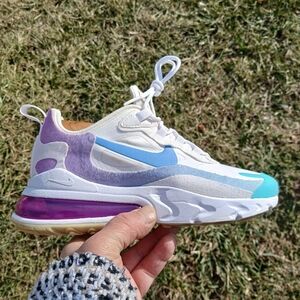 Nike Air Max 270 React Lifestyle/Athletic Shoes Size 6 for Women